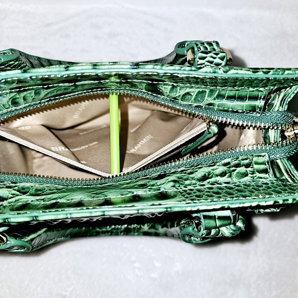 NWT Brahmin PARAKEET Cami w/Ady Wallet - Picture 9 of 16